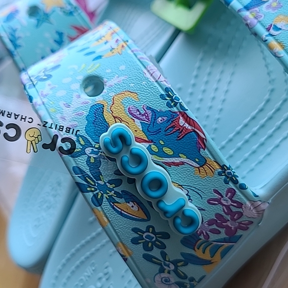 Vera Bradley Disney The Little Mermaid crocs sandals - Picture 4 of 4